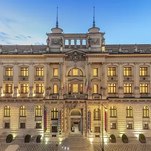 Nh Collection Carlo Iv Tsjechië