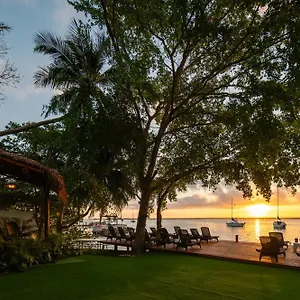 Casa Aakal Lagoon Front 4*, Bacalar Mexico