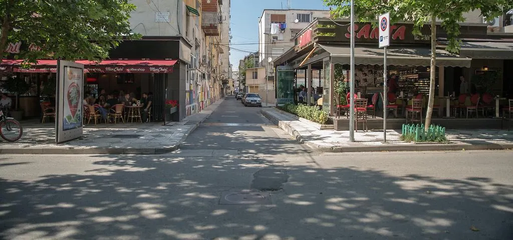 مبيت وإفطار أرتيستيك تيرانا فندق مبيت وإفطار